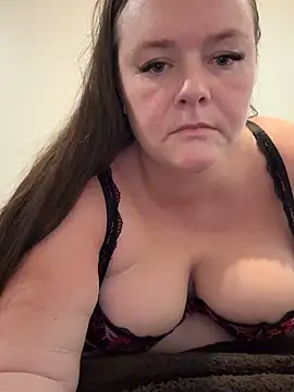 Snapshot of carinabro10 chatting on 02-20-26, 01:57 carinabro10 online show from 02-20-26, 01:57