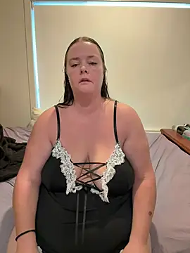 Snapshot of carinabro10 chatting on 02-04-26, 04:29 carinabro10 online show from 02-04-26, 04:29