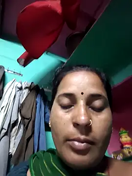 Snapshot of Reena_lodha chatting on 05-07-26, 10:35 Reena lodha online show from 05-07-26, 10:35