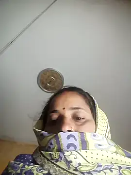 Snapshot of Reena_lodha chatting on 02-08-26, 01:36 Reena lodha online show from 02-08-26, 01:36