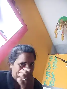 Snapshot of Reena_lodha chatting on 02-03-26, 06:22 Reena lodha online show from 02-03-26, 06:22