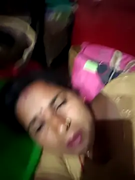 Snapshot of Reena_lodha chatting on 02-28-26, 10:09 Reena lodha online show from 02-28-26, 10:09