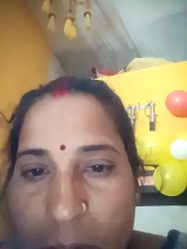 Snapshot of Reena_lodha chatting on 02-09-26, 01:14 Reena lodha online show from 02-09-26, 01:14