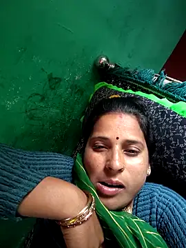 Snapshot of Reena_lodha chatting on 05-07-26, 07:56 Reena lodha online show from 05-07-26, 07:56