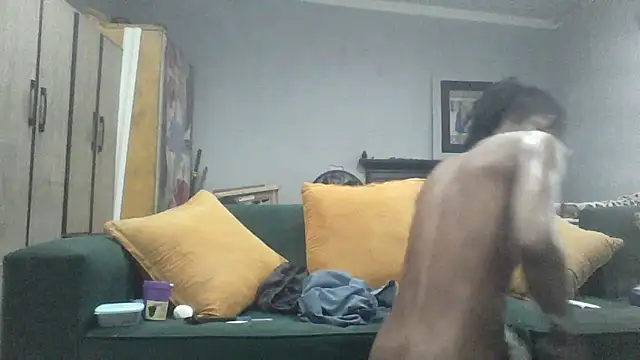 Winterslender online show from 05-20-26, 03:09