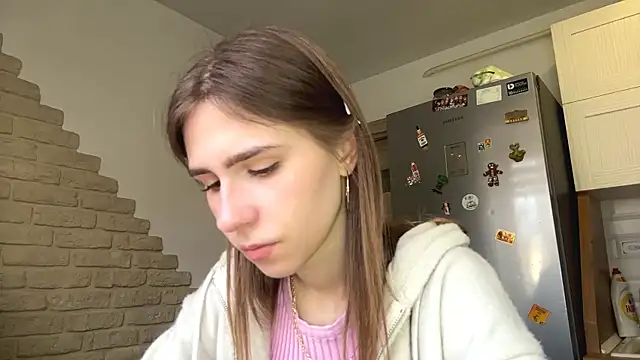 ElsieKuhlmann online show from 04-03-26, 05:14