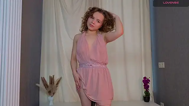 mymonique online show from 04-07-26, 06:15