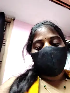 Snapshot of suma_telugu1 chatting on 06-11-26, 02:53 suma telugu1 online show from 06-11-26, 02:53
