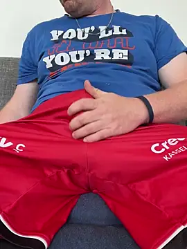 Snapshot of Fat__Slut chatting on 04-30-26, 02:24 Fat Slut online show from 04-30-26, 02:24