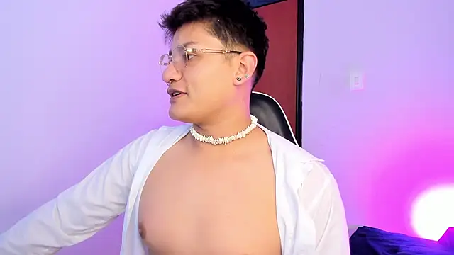 Theo Rowan online show from 02-05-26, 06:48