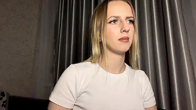 Snapshot of JeannettaIltzsch chatting on 02-01-26, 09:13 JeannettaIltzsch online show from 02-01-26, 09:13