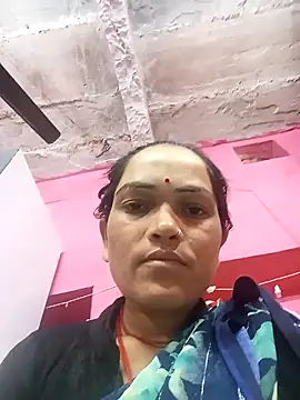 Snapshot of Sonam15884 chatting on 03-02-26, 03:18 Sonam15884 online show from 03-02-26, 03:18