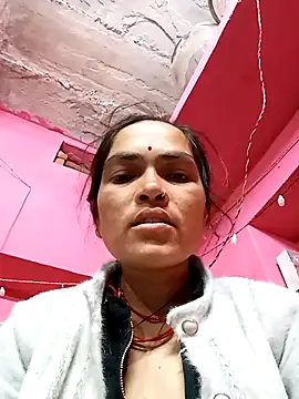 Snapshot of Sonam15884 chatting on 02-06-26, 09:33 Sonam15884 online show from 02-06-26, 09:33