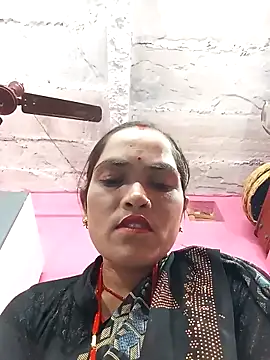 Snapshot of Sonam15884 chatting on 02-09-26, 08:12 Sonam15884 online show from 02-09-26, 08:12