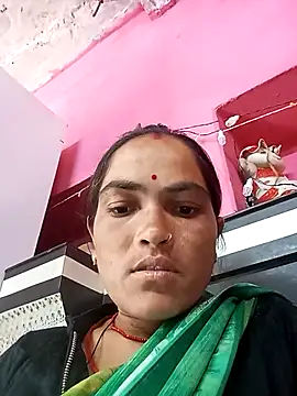 Snapshot of Sonam15884 chatting on 02-17-26, 05:05 Sonam15884 online show from 02-17-26, 05:05