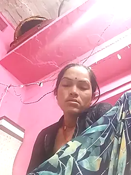 Snapshot of Sonam15884 chatting on 02-26-26, 11:16 Sonam15884 online show from 02-26-26, 11:16