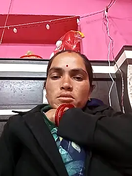 Snapshot of Sonam15884 chatting on 02-13-26, 02:06 Sonam15884 online show from 02-13-26, 02:06