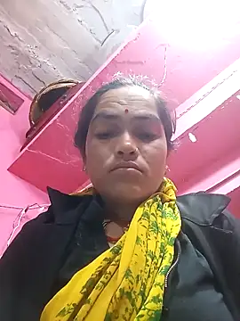 Snapshot of Sonam15884 chatting on 02-12-26, 11:04 Sonam15884 online show from 02-12-26, 11:04