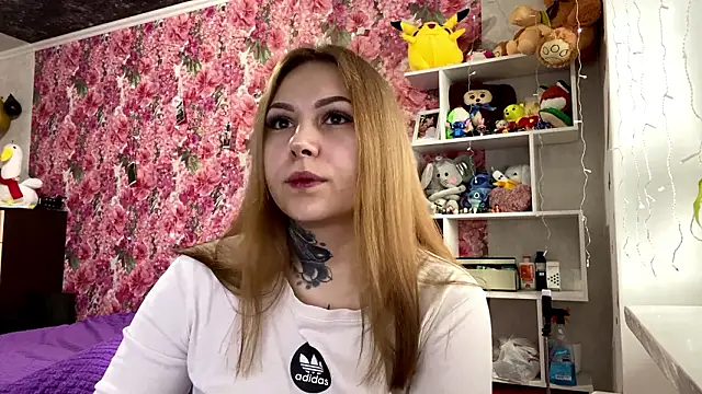 TraciBallena online show from 02-09-26, 07:06