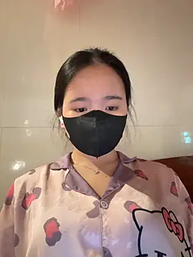 Gwen879 online show from 04-14-26, 01:43