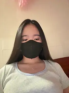 Gwen879 online show from 04-08-26, 01:23