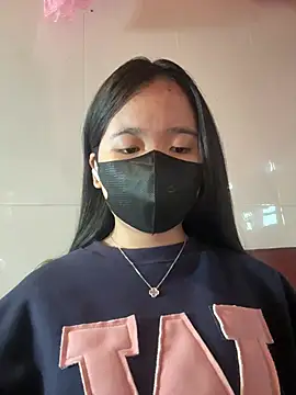 Gwen879 online show from 01-15-26, 02:48