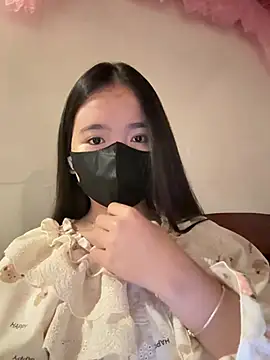 Gwen879 online show from 02-06-26, 01:01