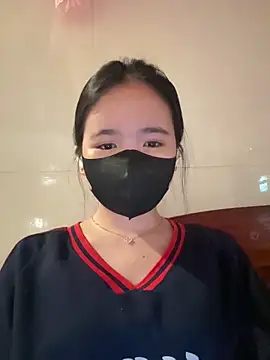 Gwen879 online show from 04-16-26, 12:33