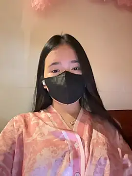 Gwen879 online show from 02-25-26, 12:22