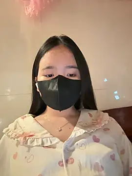 Gwen879 online show from 02-09-26, 01:14