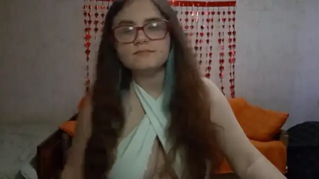 Miyabeee online show from 04-04-26, 08:21