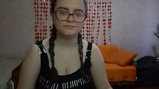 Miyabeee online show from 03-15-26, 07:15