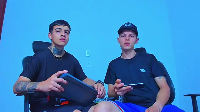 Thomas-Wil online show from 04-03-26, 06:58