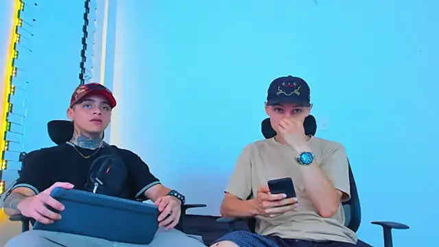 Thomas-Wil online show from 01-10-26, 07:42