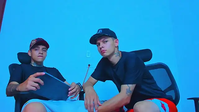 Thomas-Wil online show from 04-24-26, 07:49