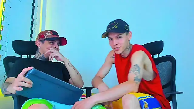 Thomas-Wil online show from 02-20-26, 05:37