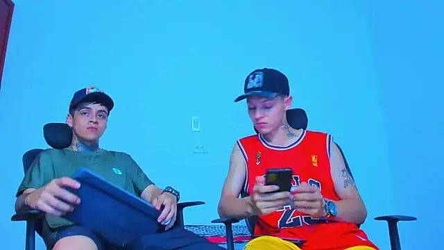 Thomas-Wil online show from 03-26-26, 10:07