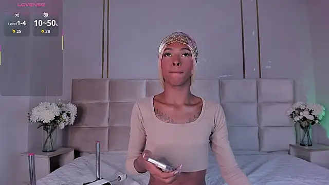 DaisyTaylor   online show from 03-08-26, 03:59