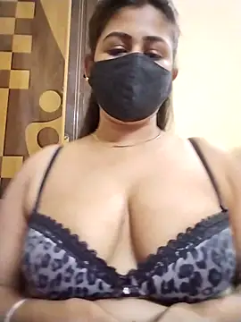 pinkihot23 online show from 02-26-26, 04:18