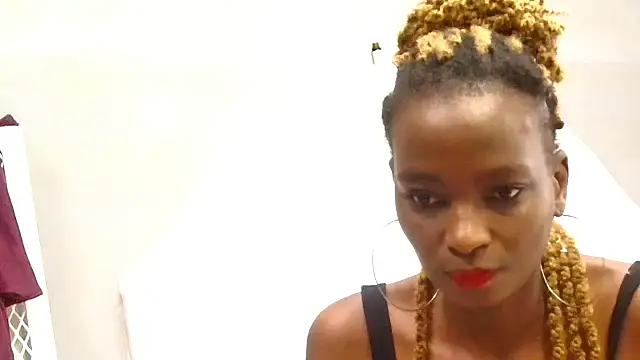 TallDivaNoir online show from 07-09-26, 06:14