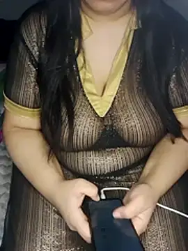 Curvymoza online show from 02-15-26, 02:56