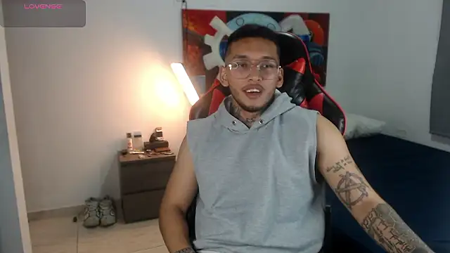 EvanVelvet online show from 02-03-26, 01:16