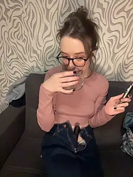 Persephone Kore online show from 02-25-26, 06:19