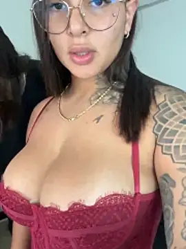 maferalvarexxx online show from 04-02-26, 05:19