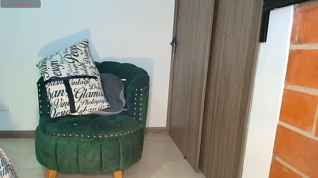 thalianapraadaa  online show from 02-24-26, 08:21