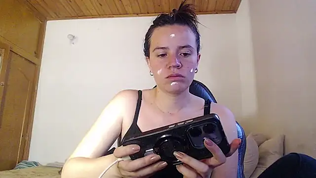 Shanel Lozano online show from 06-25-26, 04:45