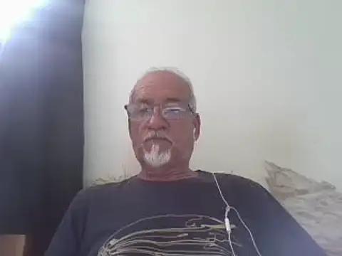 Snapshot of Patyman chatting on 06-22-26, 05:32 Patyman online show from 06-22-26, 05:32
