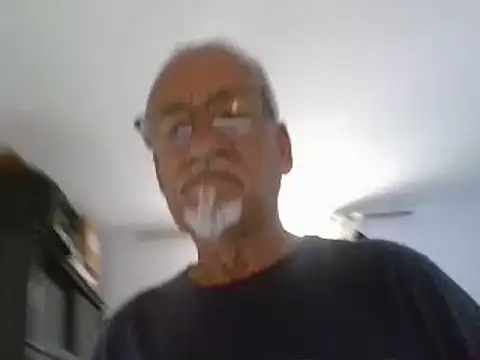 Snapshot of Patyman chatting on 06-20-26, 07:52 Patyman online show from 06-20-26, 07:52
