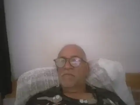 Snapshot of Patyman chatting on 03-22-26, 03:46 Patyman online show from 03-22-26, 03:46