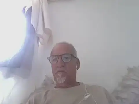 Snapshot of Patyman chatting on 04-03-26, 05:19 Patyman online show from 04-03-26, 05:19